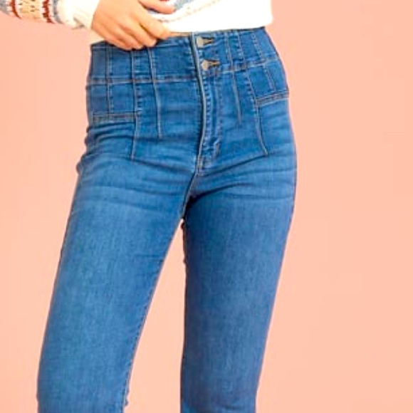 NWT Altar’d State Lexiee High-Rise Flare Jeans - Picture 7 of 7